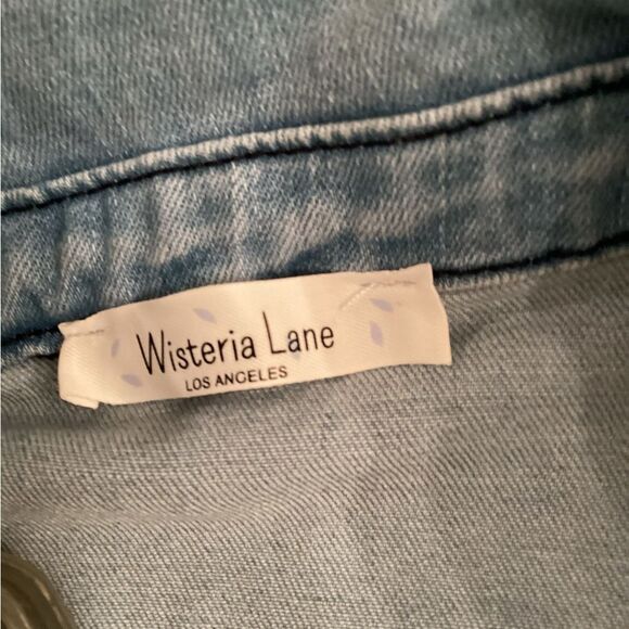 WISTERIA LANE SIZE LARGE LIGHT WASH DENIM SHORT SLEEVE ROMPER COWGIRL WESTERN - Picture 6 of 7